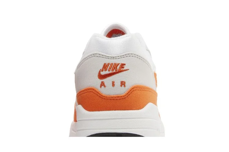 Кроссовки Nike Wmns Air Max 1 'Safety Orange'