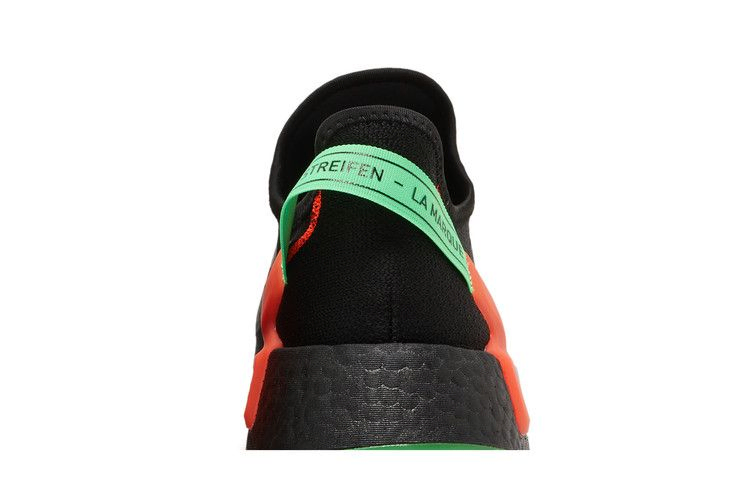 Кроссовки adidas NMD_R1 V2 'Glow In The Dark - Black Sonic Ink'