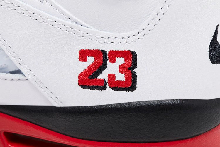 air-jordan-5-retro-fire-red-2025-hq7978-101_08