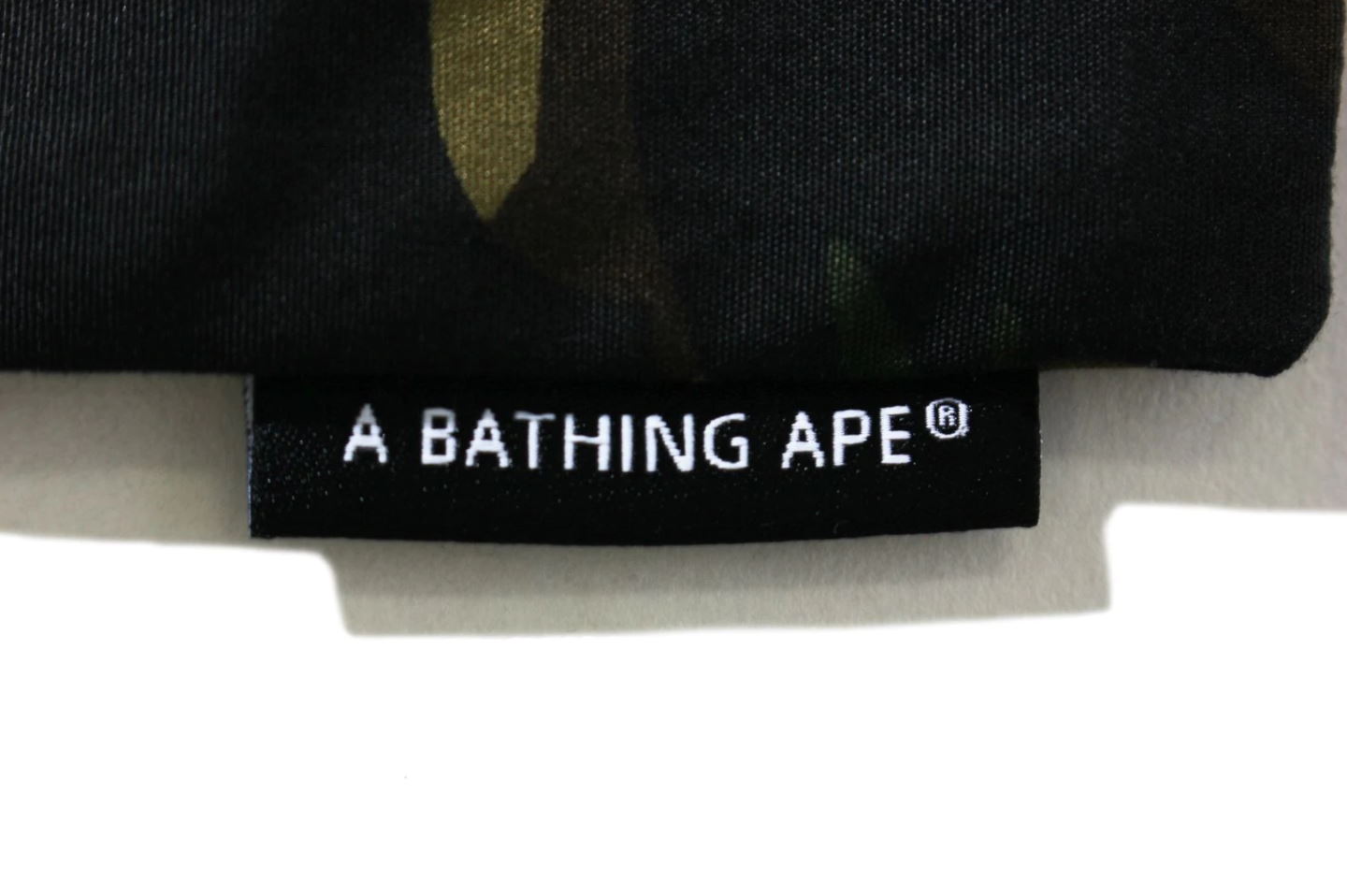 Наволочка BAPE 1st Camo Medium Pillow Case Green