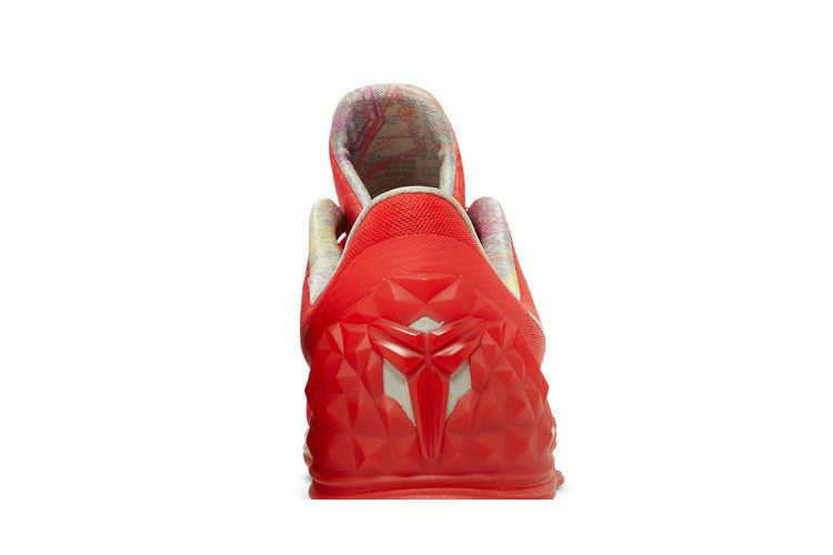 Кроссовки Nike Zoom Kobe Venomenon 5 'Limited China Tour'