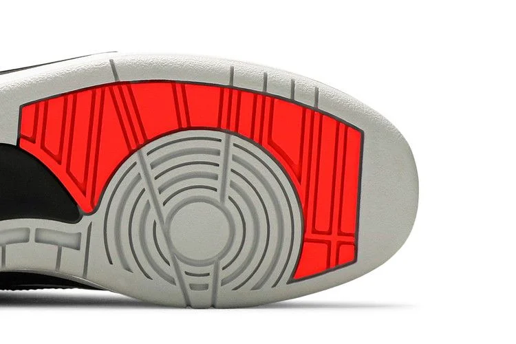 Кроссовки Air Jordan 2 Retro BG 'Infrared 23'