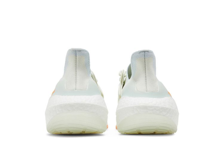 ultraboost-22-white-blue-tint-gy6227_05