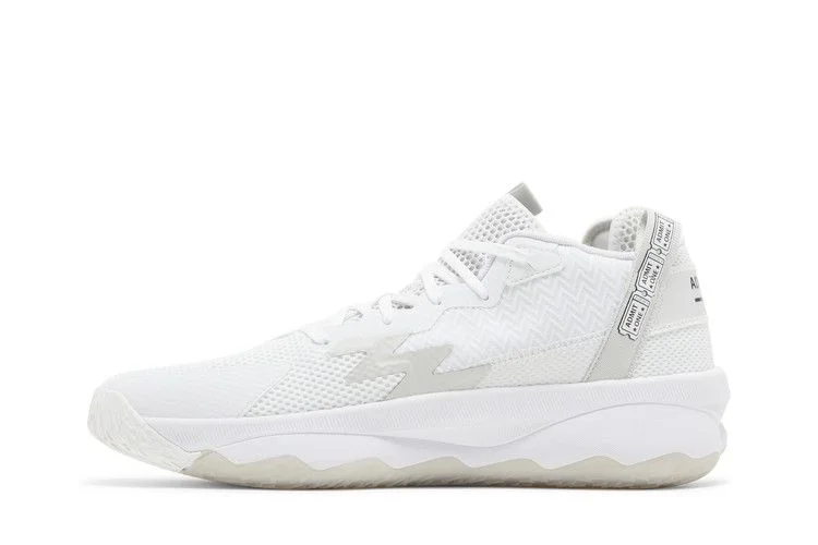 Krossovki-adidas-Dame-8-Admit-One-Cloud-White-2
