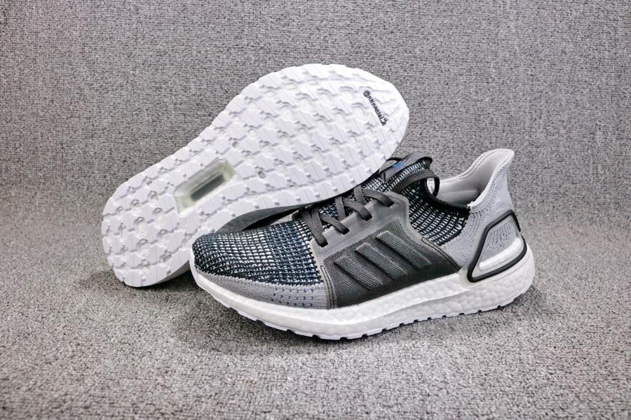 adidas-UltraBoost-19-Grey-Cyan-12