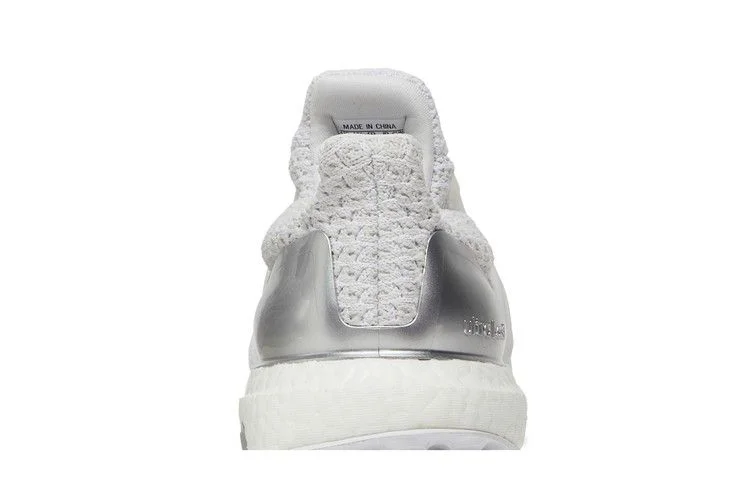 Кроссовки NASA x adidas Wmns UltraBoost 5.0 DNA 'Cloud White'
