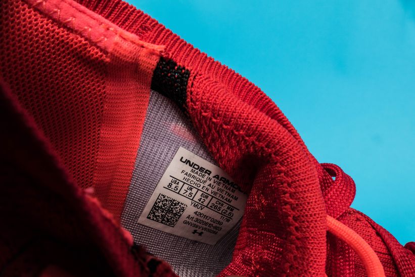 Кроссовки Under Armour Curry 6 Red Heart of the Town