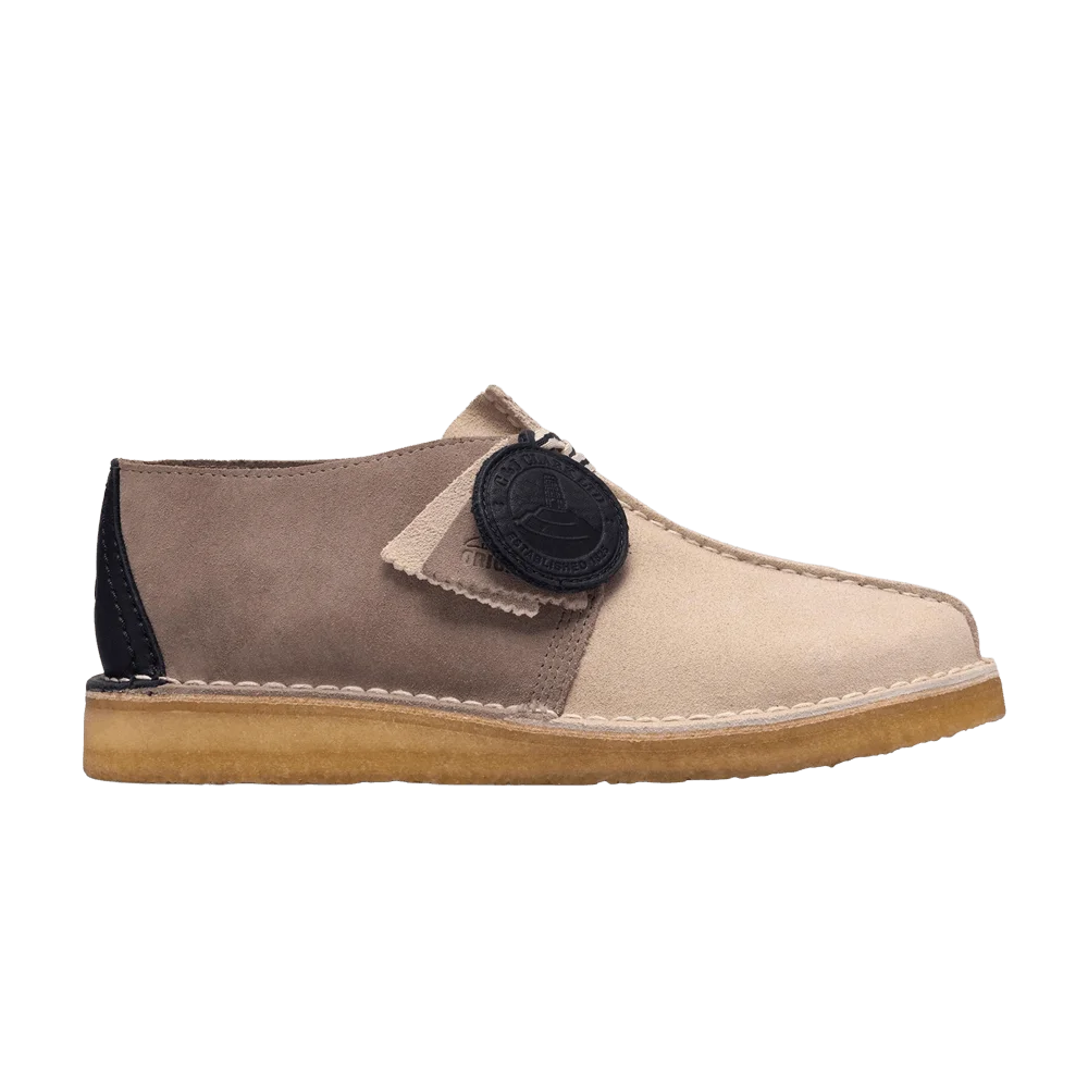 Krossovki-Clarks-Desert-Trek-Grey