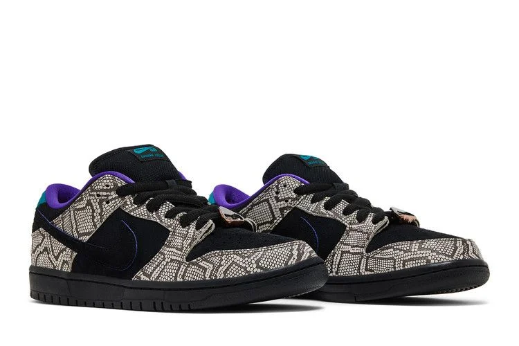 dashawn-jordan-x-dunk-low-sb-copperhead-ib6208-200_8