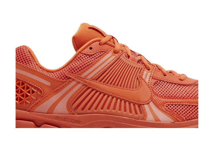 Кроссовки Nike Air Zoom Vomero 5 'Cosmic Clay'