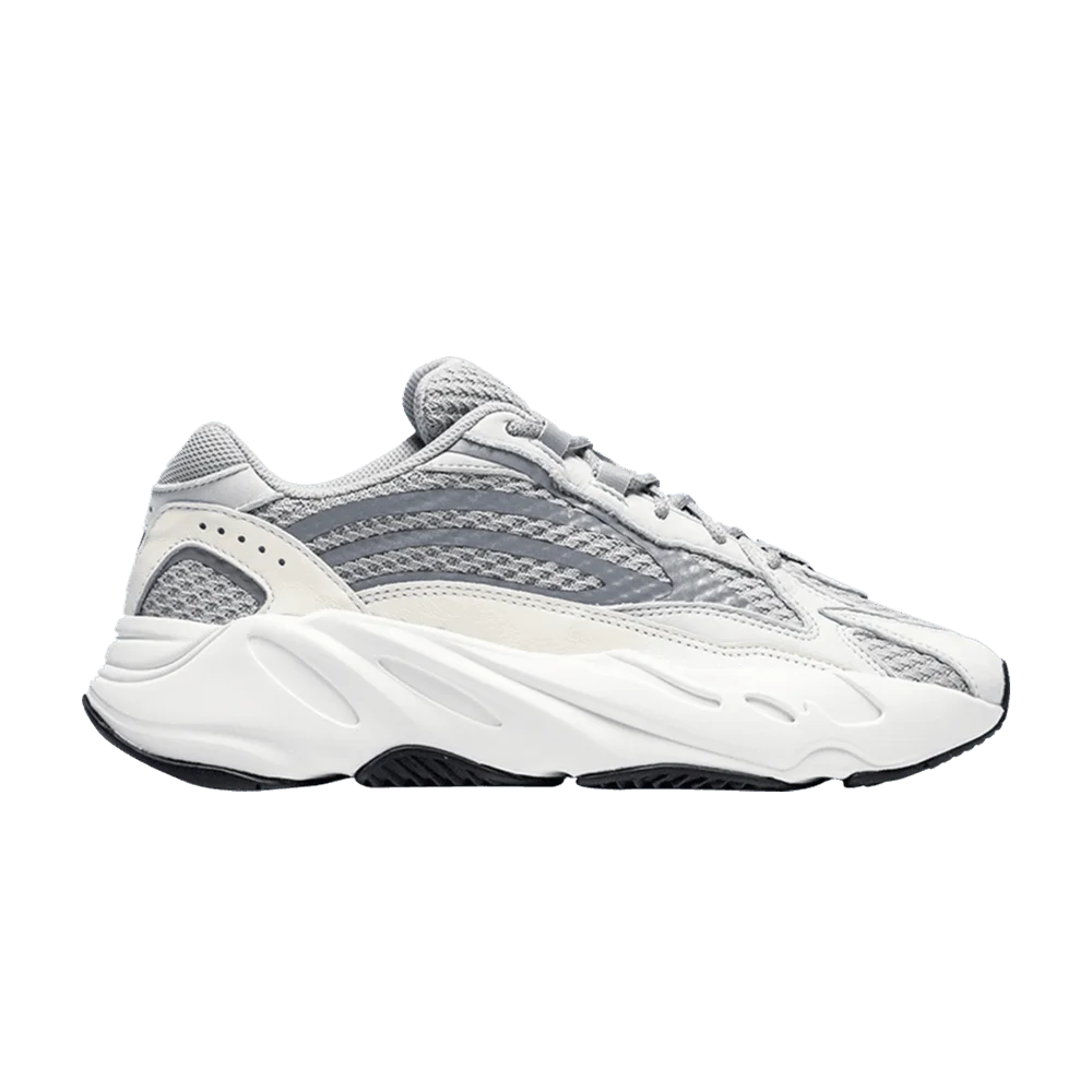 Krossovki-Adidas-Yeezy-Boost-700-V2-Static-Sample