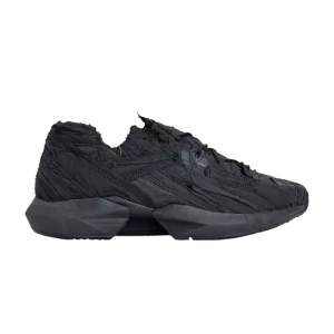 dover-street-market-x-kanghyuk-x-sole-fury-monochromarket-dsm-kanghyuk-300x300