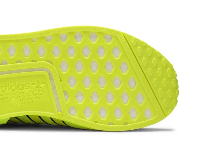 Krossovki-Adidas-NMD_R1-V2-J-Solar-Yellow-4