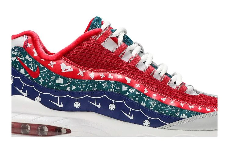 Krossovki-Nike-Air-Max-95-GS-Ugly-Christmas-Sweater-1