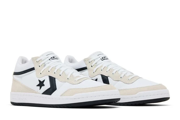 Krossovki-Converse-Fastbreak-Pro-Mid-White-Black-Egret-7