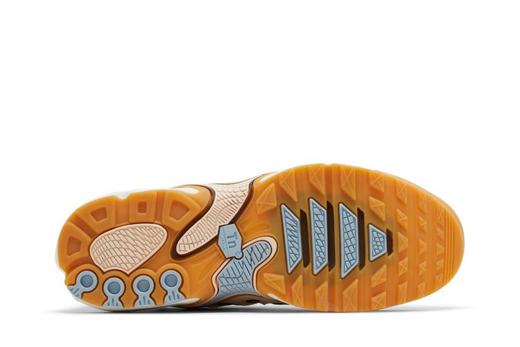 air-max-plus-drift-phantom-cacao-wow-fd4290-001_03