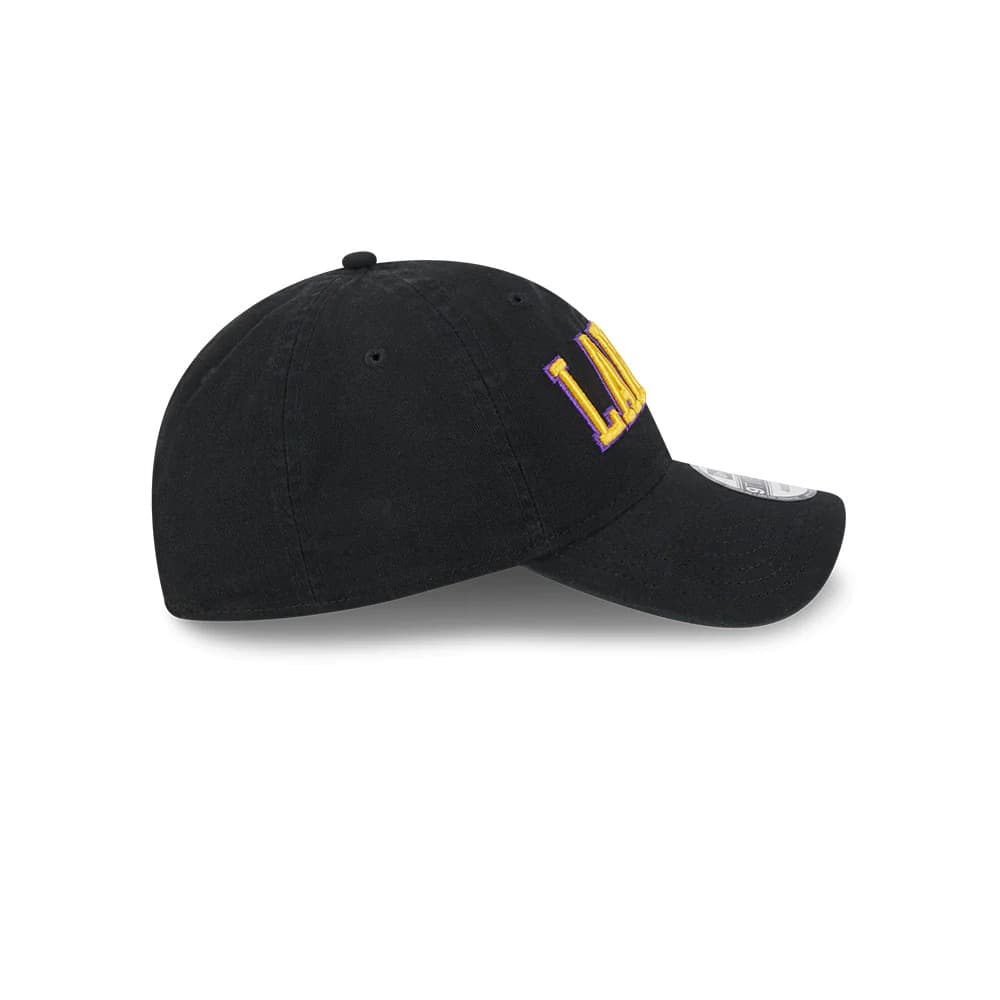 Бейсболка New Era Los Angeles Lakers 9TWENTY 2024 City Edition NBA Strapback Hat