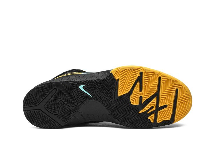 zoom-kobe-4-protro-snakeskin-av6339-002_03