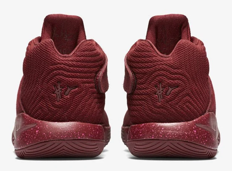 Krossovki-Nike-Kyrie-2-Red-Velvet-3