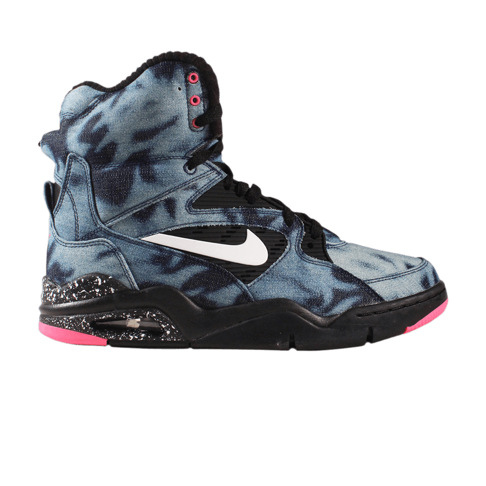 nike-air-command-force-dba201ca-6760-4776-8eee-f4cb4c486365