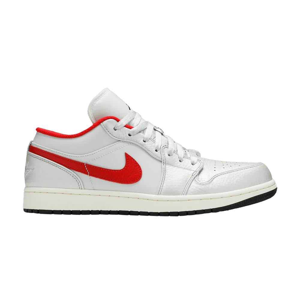 Krossovki-Air-Jordan-1-Low-Night-Track