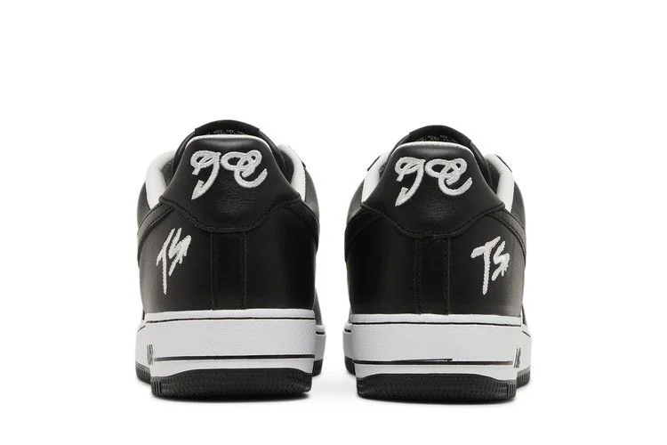 Кроссовки Terror Squad x Nike Air Force 1 Low QS 'Blackout'