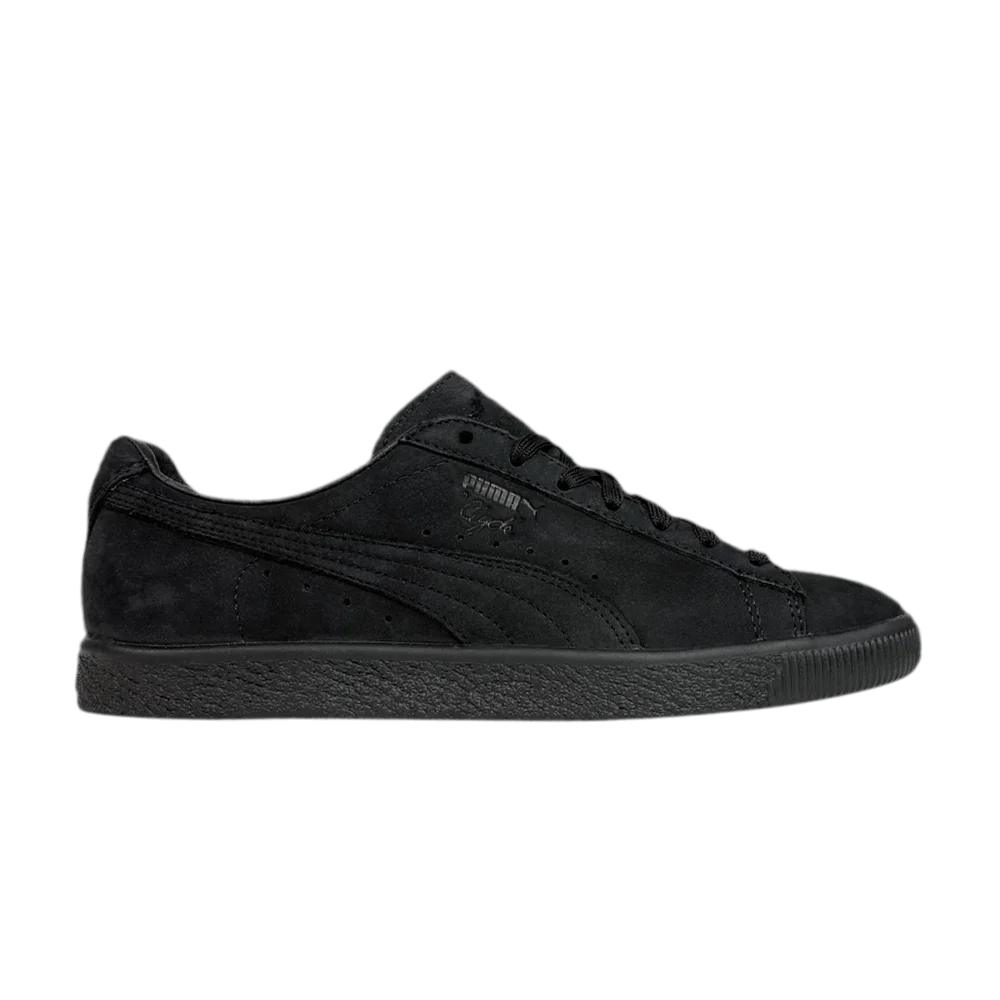 Krossovki-En-Noir-x-Puma-Clyde-Fleur-de-Lis