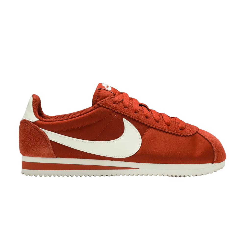 Krossovki-Nike-Wmns-Classic-Cortez-Nylon-Firewood-Orange
