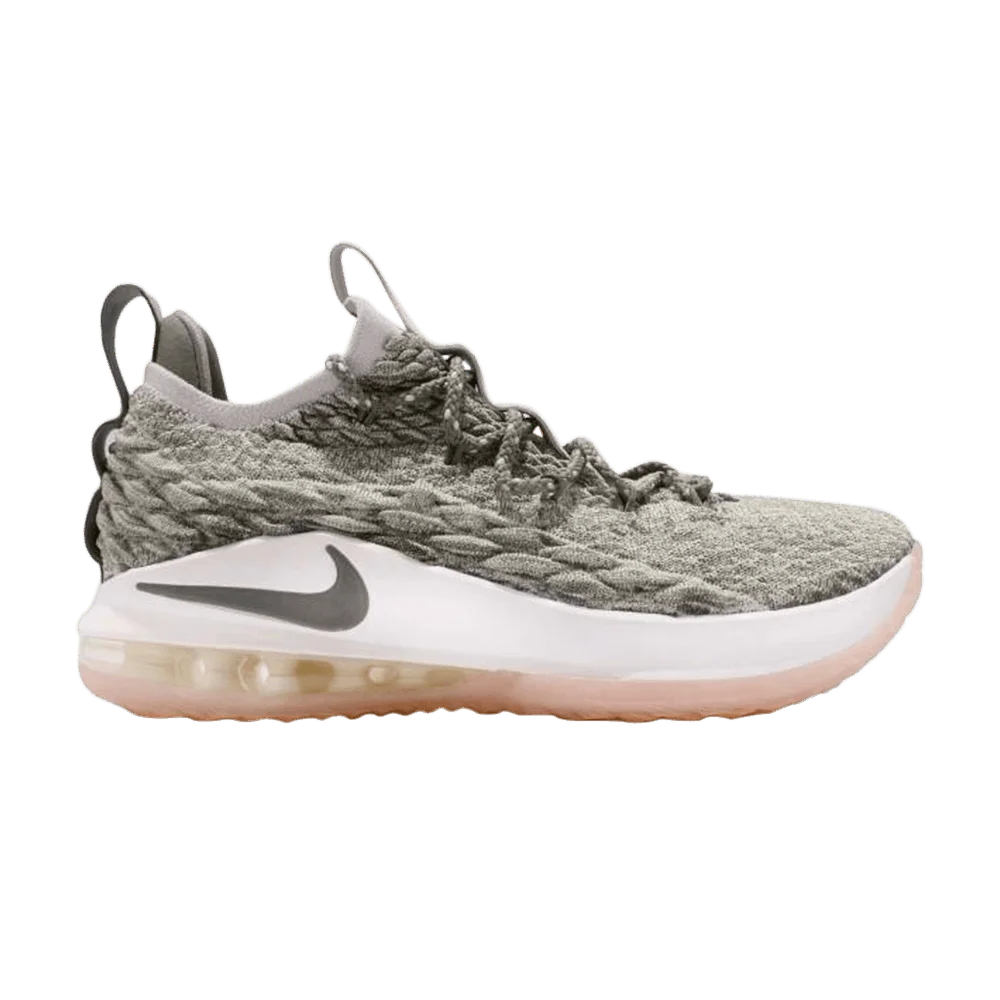 Krossovki-Nike-LeBron-15-Low-EP
