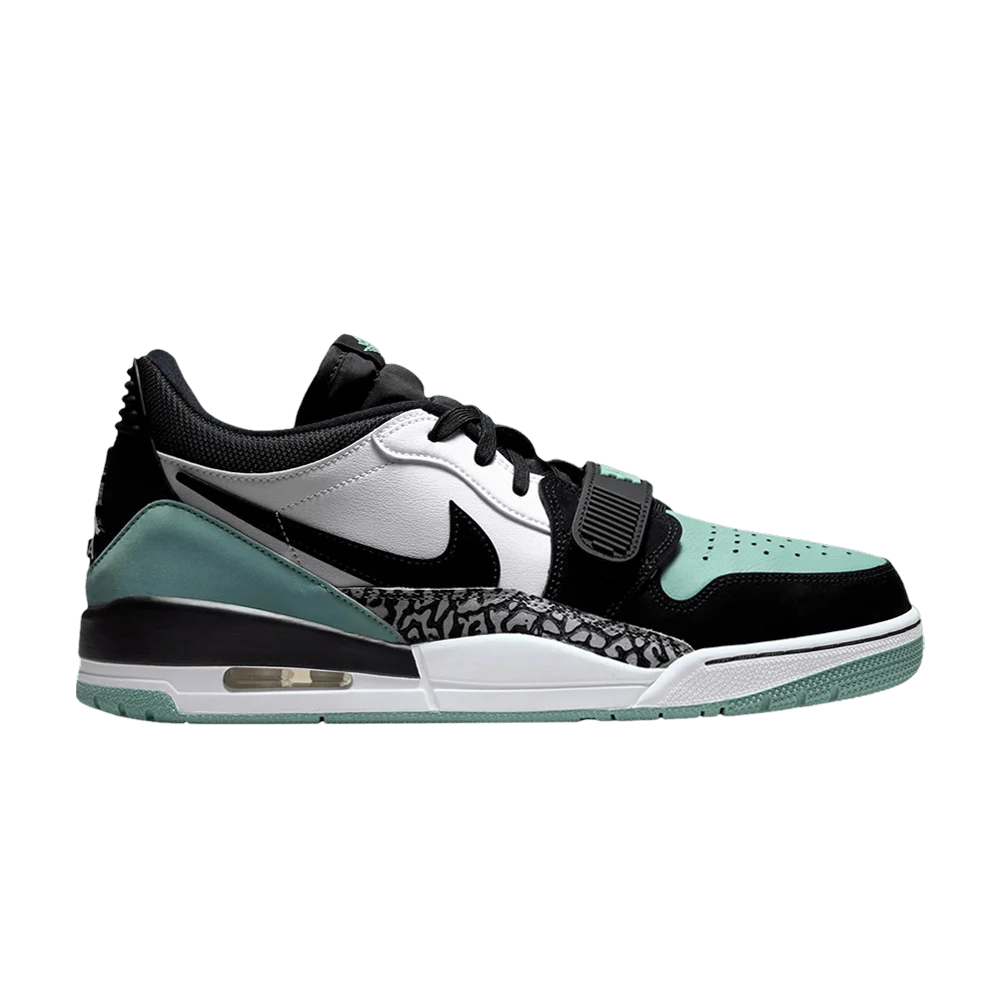 Krossovki-Air-Jordan-Legacy-312-Low-White-Black-Mineral-Wolf-Grey