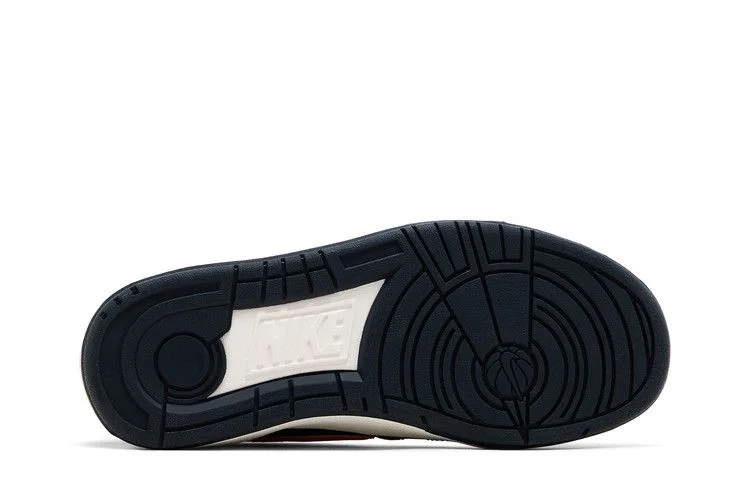 Krossovki-Nike-Full-Force-Low-Obsidian-Safety-Orange-3