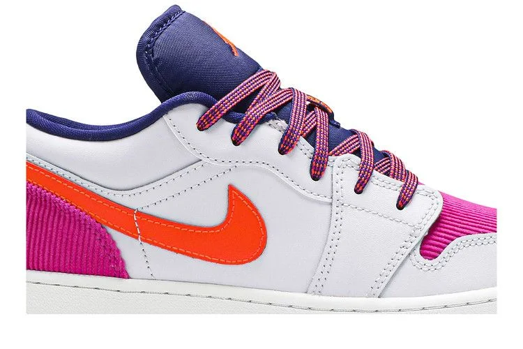 Krossovki-Air-Jordan-1-Low-GS-Fire-Pink-Hyper-Crimson-1