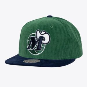 Mitchell-Ness-Green-Navy-Dallas-Mavericks-Hardwood-Classics-Sueduroy-Snapback-Hat-300x300