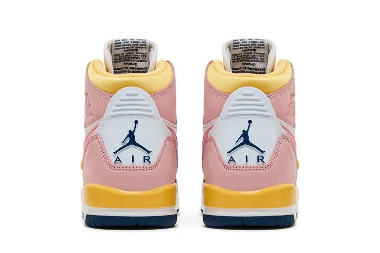 Кроссовки Air Jordan Legacy 312 GS 'White Coral French Blue'