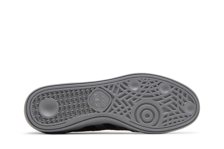 busenitz-vintage-black-grey-gy6905_03