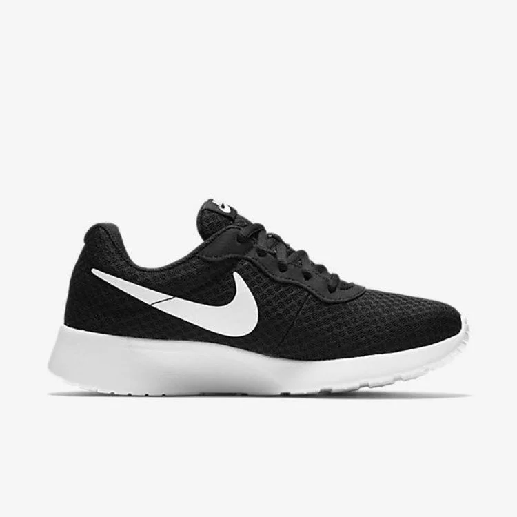 Krossovki-Nike-Wmns-Tanjun-Black-2