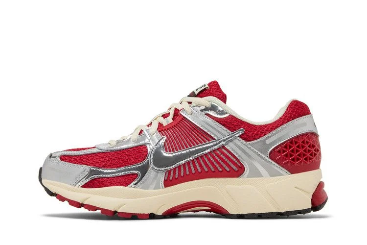 Кроссовки Nike Zoom Vomero 5 'Gym Red Chrome'