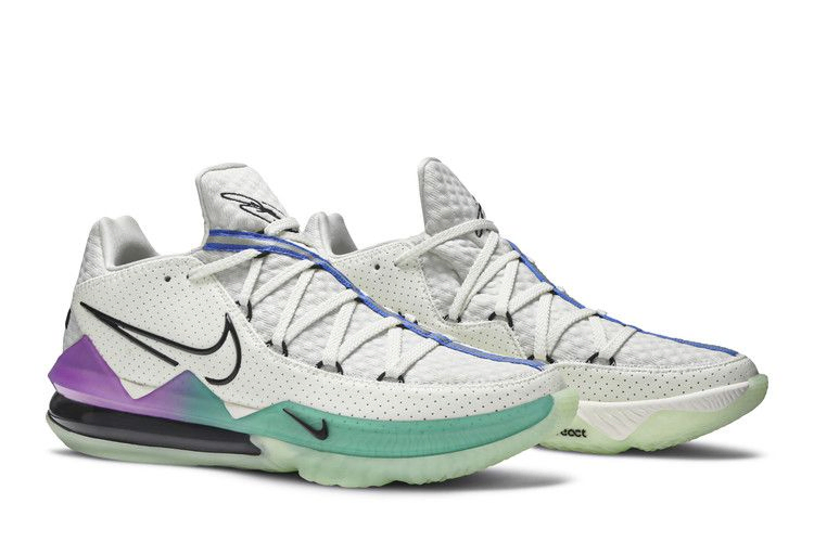 lebron-17-low-glow-in-the-dark-cd5007-005_07