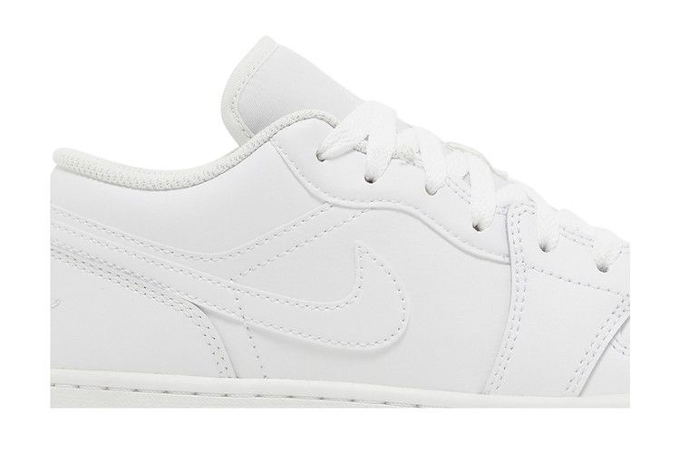 air-jordan-1-low-gs-triple-white-2023-553560-136_01