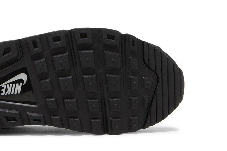 wmns-air-max-command-black-white-397690-021_04