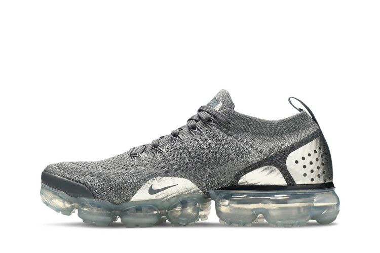 wmns-air-vapormax-flyknit-2-chrome-grey-942843-013_02