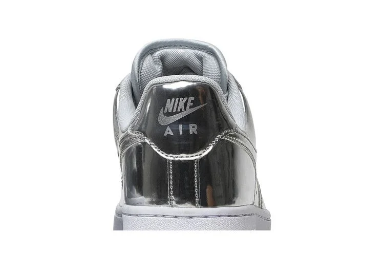 Krossovki-Nike-Wmns-Air-Force-1-SP-Liquid-Metal-Chrome-6