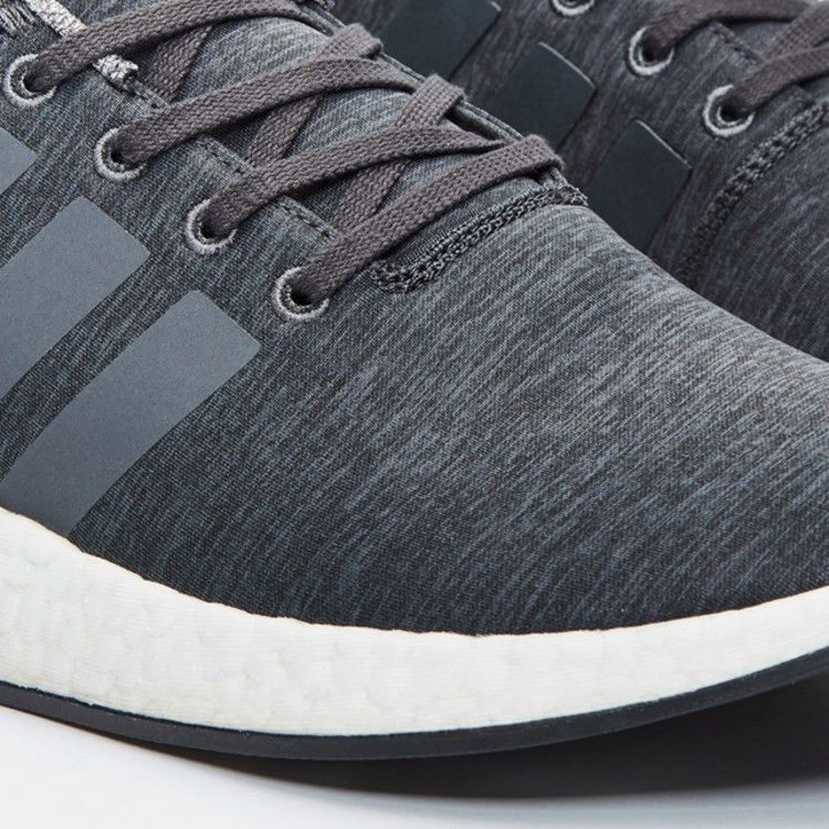 sneakersnstuff-x-nmd_r2-grey-melange-by2789_05