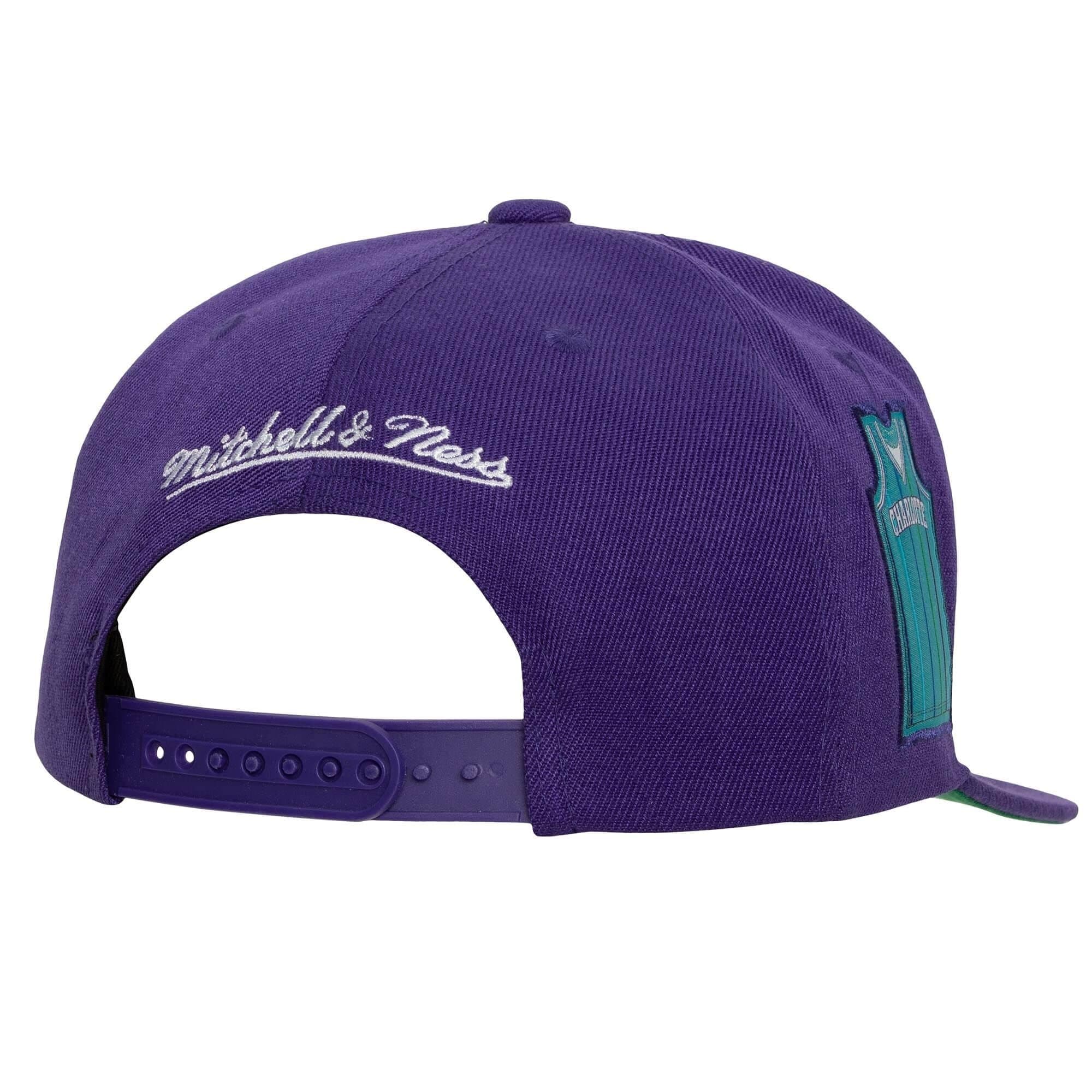 Бейсболка Mitchell & Ness Jersey Love Snapback HWC Charlotte Hornets Hat