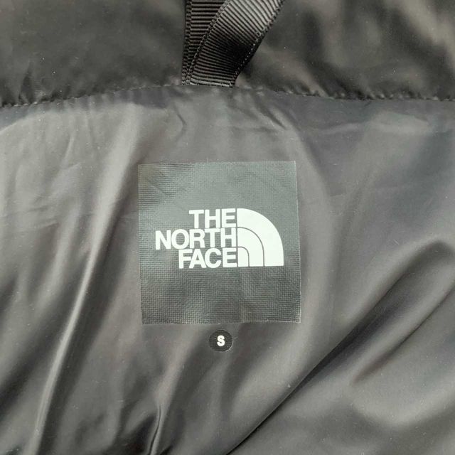 Пуховик The North Face Explore Him Coat Black