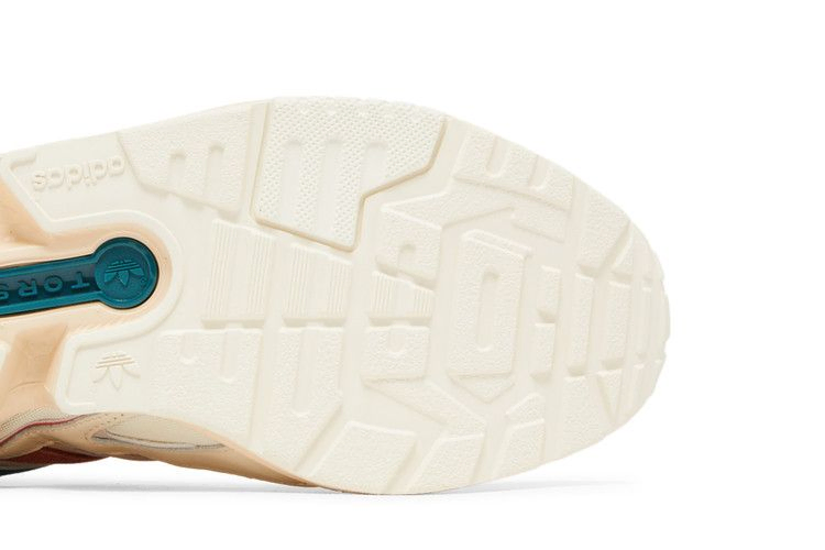 Кроссовки END. x adidas Torsion Super 'Equals - Cream'