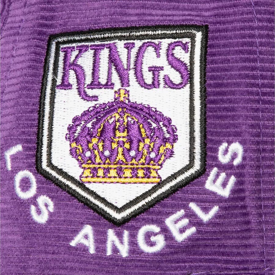 Бейсболка Mitchell & Ness Purple Los Angeles Kings All Directions Vintage Snapback Hat