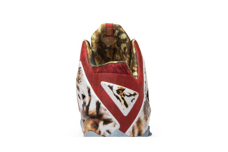 Кроссовки Nike LeBron 11 '2K14'