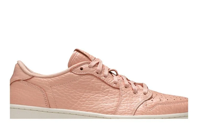 Krossovki-Air-Jordan-1-Retro-Low-Swooshless-Arctic-Orange-1