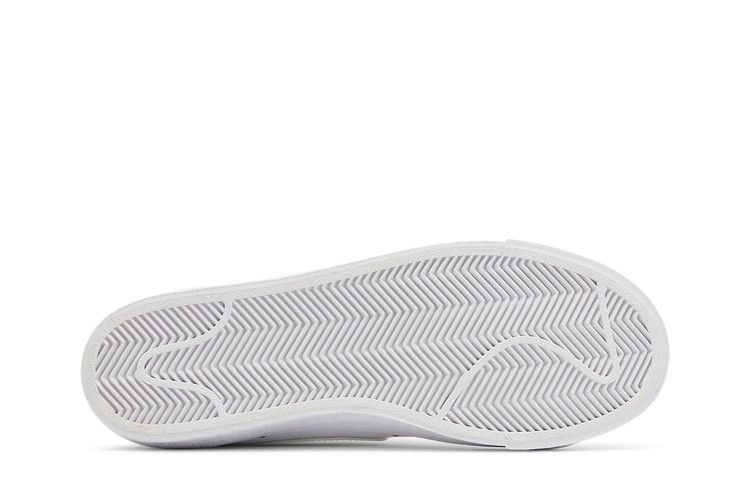 Кроссовки Nike Wmns Blazer '77 Vintage Mid 'Triple White'